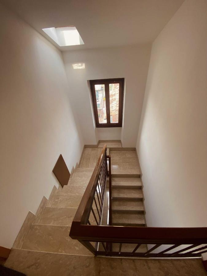 Antico Borgo Lägenhet Desenzano del Garda Exteriör bild